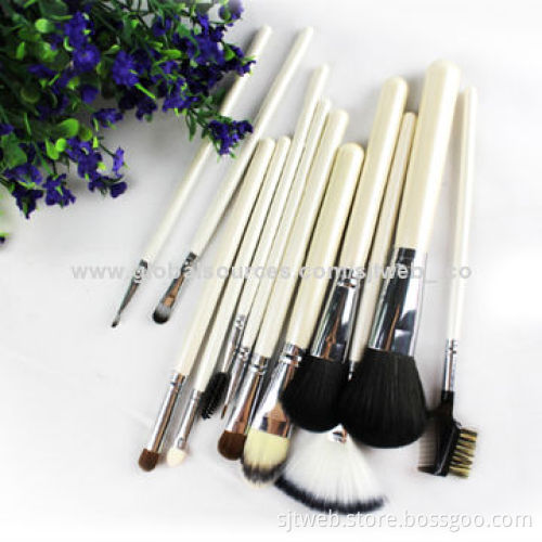 12-pieces Powder Makeup Brushes, Measures 23*11cm